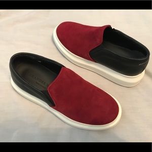 Alexander McQueen so 5 35 red black suede shoes